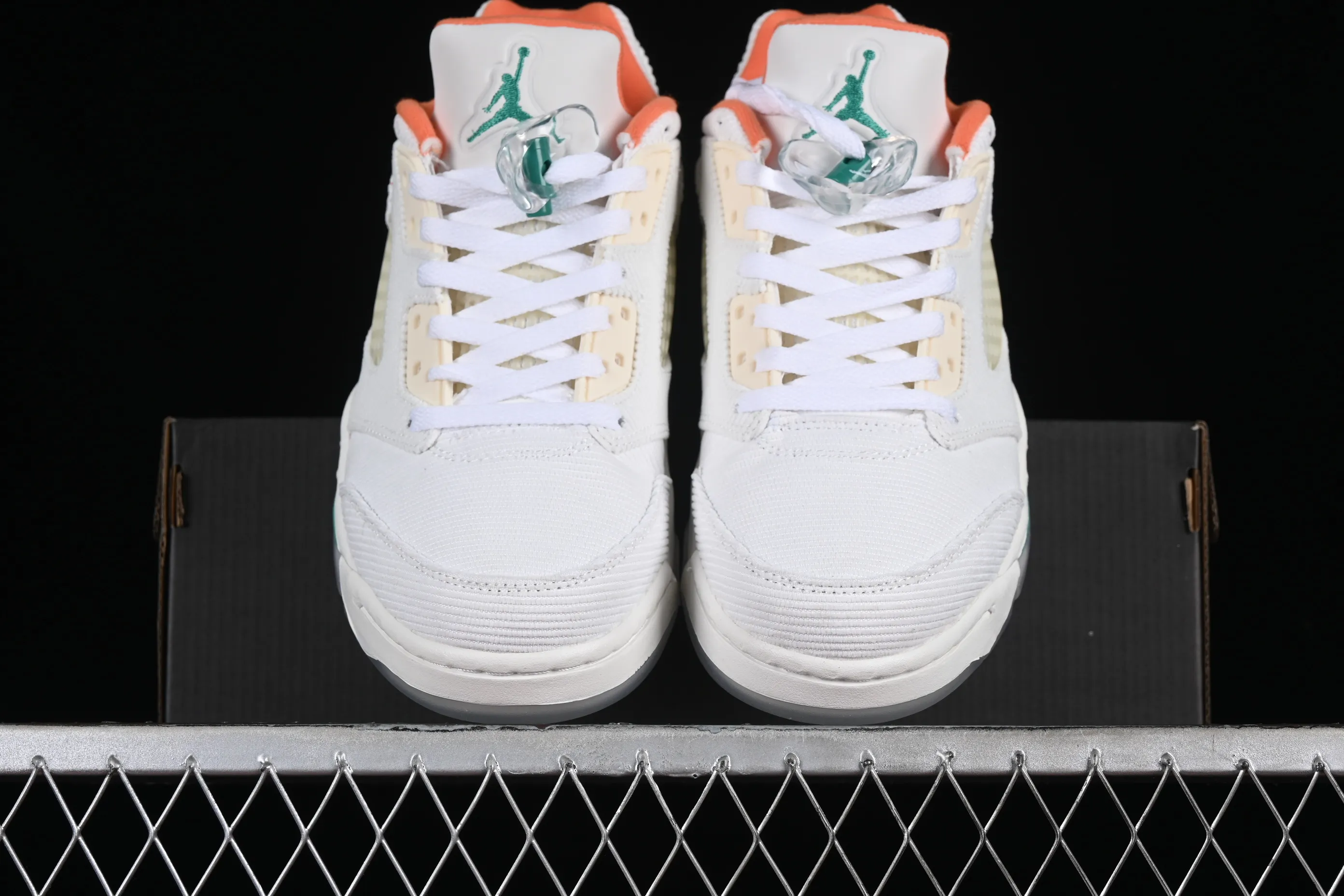 All categories Air Jordan Jordan series basketball shoes Air Jordan 5 Z version Air Jordan 5 Low AJ5 Joe 5 corduroy white orange green CW4204-100
